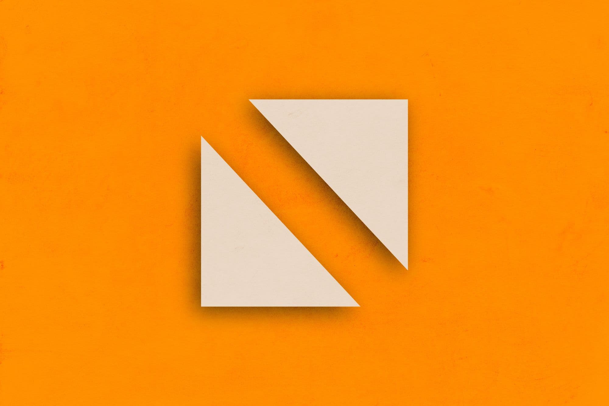 Bild mit Farbkombination: Leuchtendes Sonnengelb und Zartes Cremeweiß